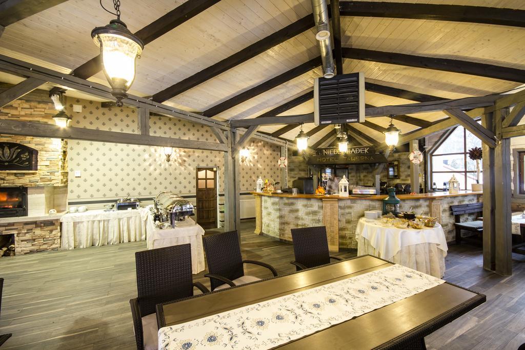 Hotel Niedzwiadek 브지제 키세프스키에 외부 사진